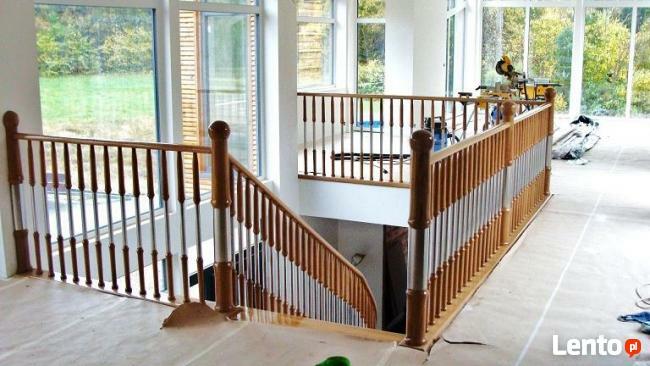 Schody drewniane, kręcone, proste, ażurowe, zabiegowe