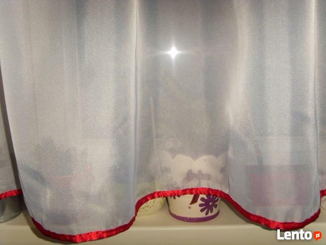 FIRANKA Z FALBANKĄ, RÓŻYCZKI, BIAŁA, WYSTRÓJ OKNA =WROCŁAW=