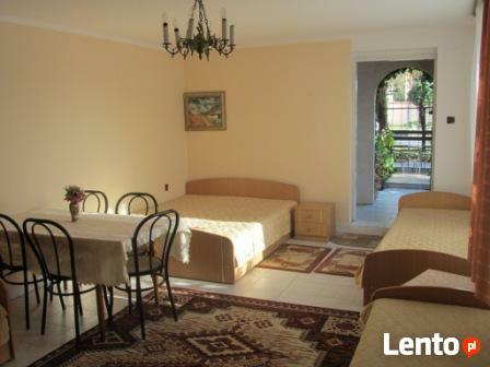 WŁADYSŁAWOWO pokoje z łazienką,aneksem kuchennym 800m.plaża