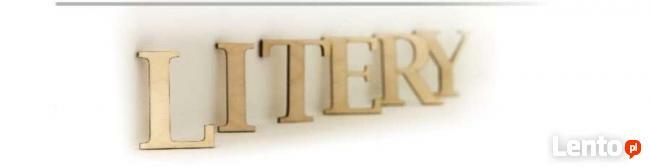 litery ze sklejki