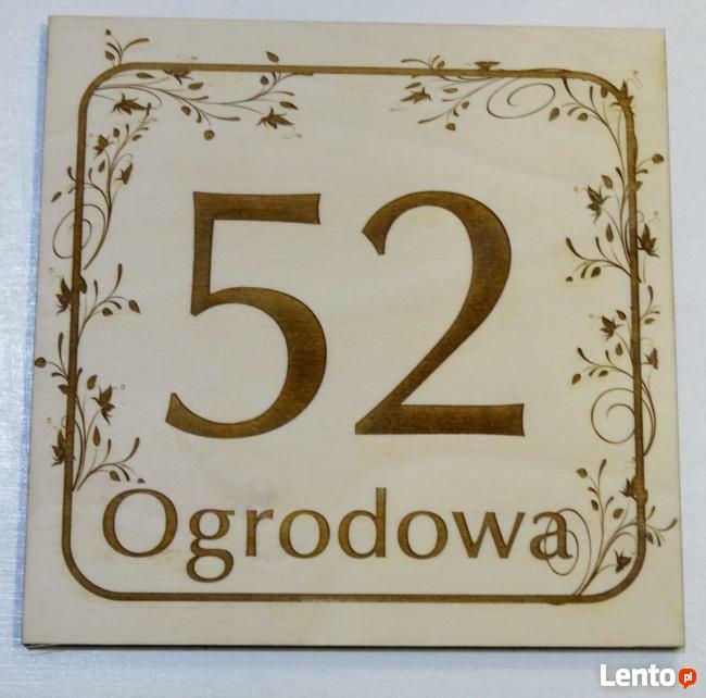 Tablice,tabliczki grawerowane ze sklejki