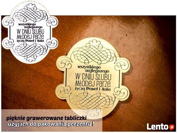 tabliczki grawerowane na drzwi