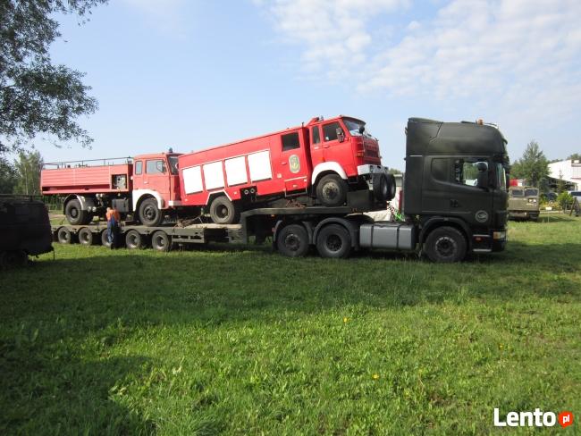 Transport - naczepa niskopodwoziowa, firanka, platforma