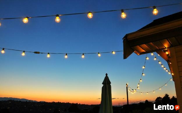 Girlanda z żarówek, sznur żarówek.