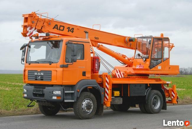 DŹWIG Radom USŁUGI DZWIGOWE Żuraw Samojezdny Transport