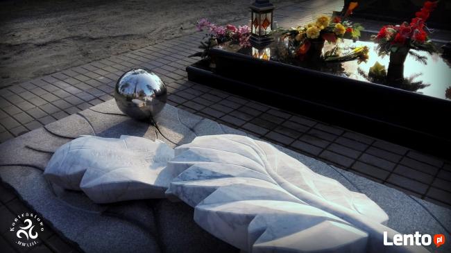 Rzeźbiarski nagrobek ciekawy Opadły Liść, inny nagrobek