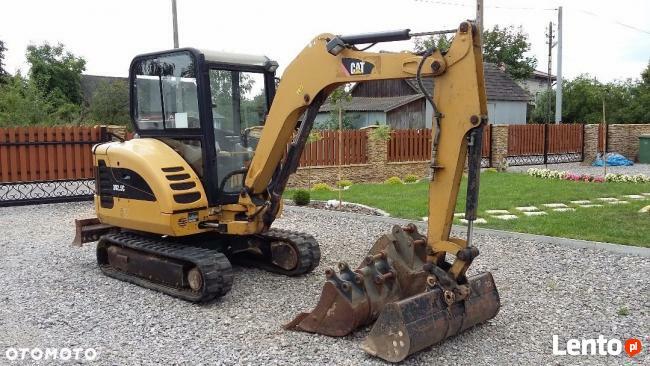 Usługi minikoparką i koparko-ładowarką