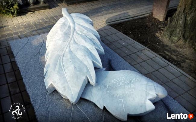 Rzeźbiarski nagrobek ciekawy Opadły Liść, inny nagrobek