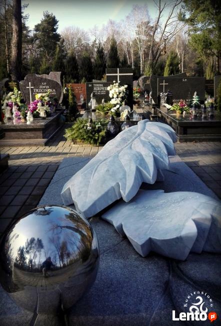 Rzeźbiarski nagrobek ciekawy Opadły Liść, inny nagrobek