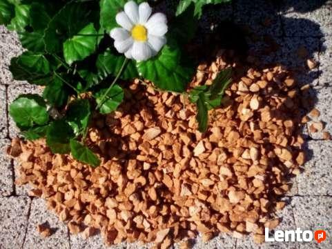 PIASEK ZWIR GRYS TLUCZEN PODSYPKA