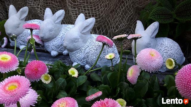 Dekoracja ozdoba do ogrodu-Figurka ogrodowa zajączek