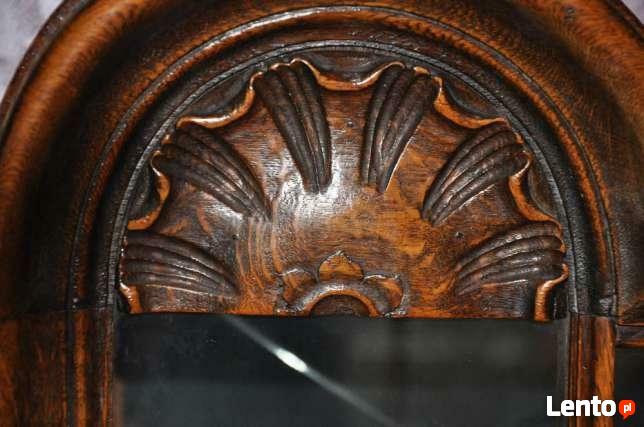 Sprzedam kredens zabytkowy