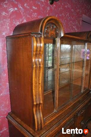 Sprzedam kredens zabytkowy