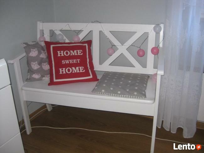 Ławka prowansalska biała schowek podłokietniki drewniana