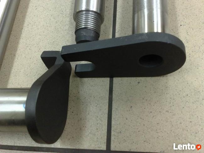 SWORZNIE + TULEJE MINIKOPARKA TAKEUCHI TB 016 do końca 2009r