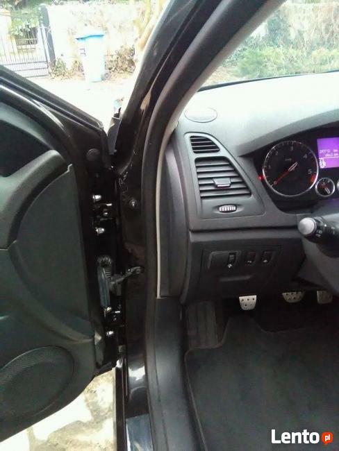 pranie tapicerki, polerowanie i korekta lakieru, detailing