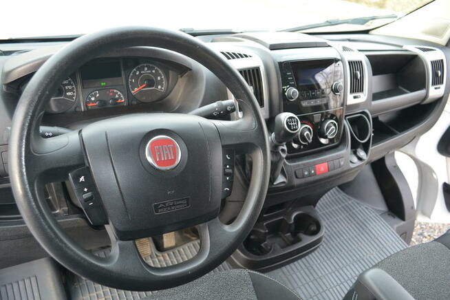 TRANSPORT Przeprowadzki, wywóz zbędnych rzeczy