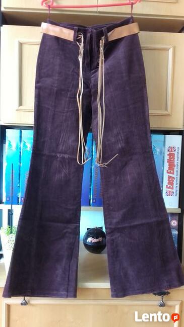 Spodnie sztruksowe dzwony damskie w oryginalnym kolorze