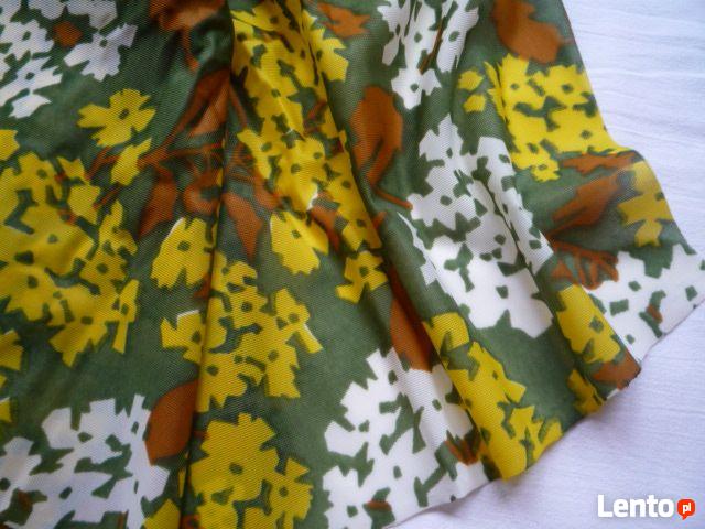 Materiał 307cm x 113cm kupon kwiatki kolorowe lejący