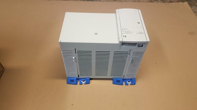 Zasilacz stabilizowany 230/12V 25A Legrand nr kat. 46835