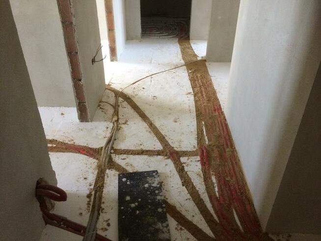 Wylewki maszynowe, posadzki, styrobeton