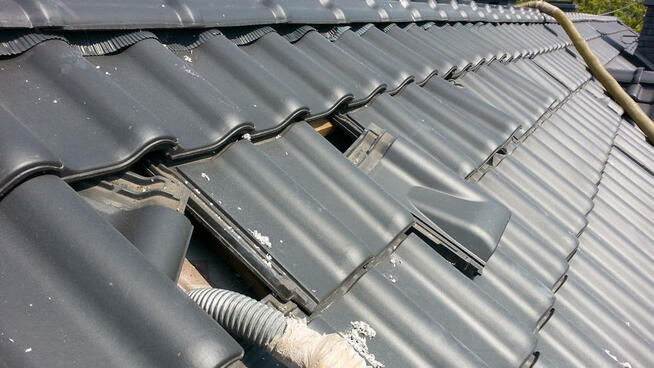 Wdmuchiwanie granulatu ocieplenie stropodachu poddasza