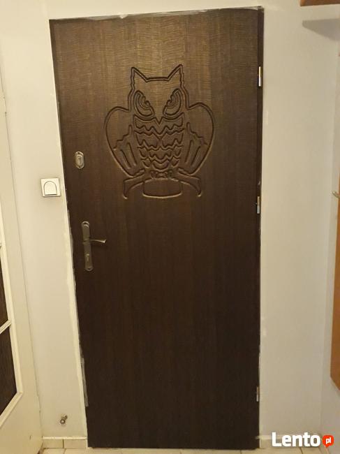 Drzwi z montażem Ostrów Wielkopolski Montaż drzwi Ostrów