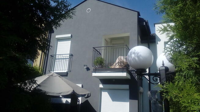 Malowanie, mycie, odgrzybianie elewacji, malowanie wnętrz