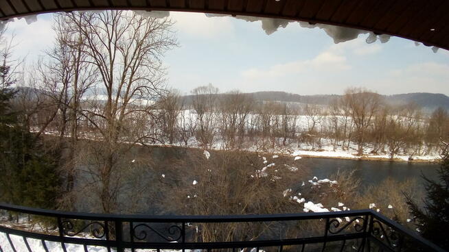 BIESZCZADY - Dom nad Sanem u Asi