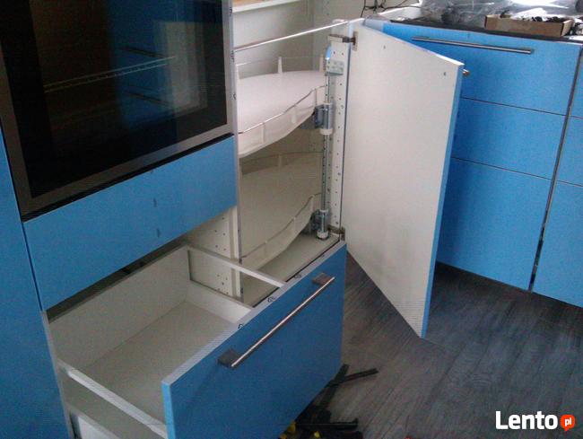 Skręcanie mebli pokojowych, biurowych, kuchennych, sypialnych.