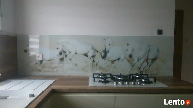 Szklarz kabiny prysznicowe lustra szklane balustrady Wronki