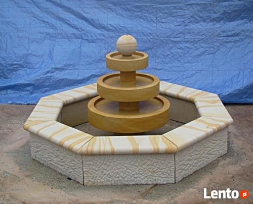 Duże fontanny z piaskowca, kamienia naturalnego