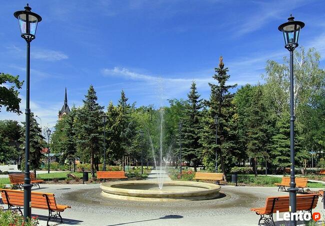 Duże fontanny z piaskowca, kamienia naturalnego