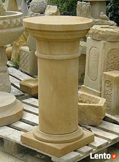 kolumny z kamienia, piaskowiec naturalny