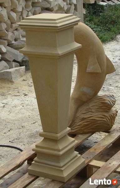 kolumny z kamienia, piaskowiec naturalny