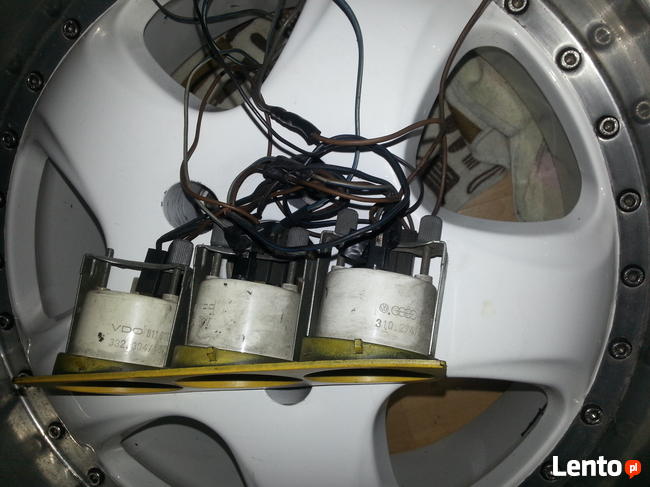 Dodatkowe zegary VDO VOLT/BAR/TEMP VW, Audi, VAG