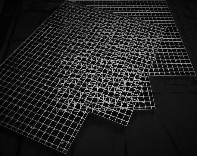 KRATY POMOSTOWE, STOPNIE SCHODOWE METALOWE, PODESTY