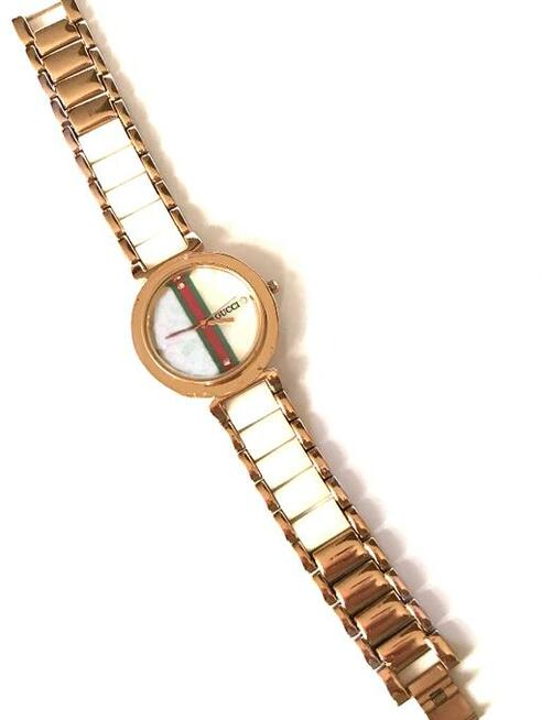 Wyjątkowy Zegarek Gucci z bransoletą w kolorze perły i złoty