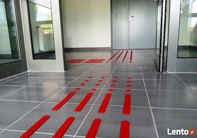 Maty z guzami oznakowanie dla osób niewidomych SIG Polska