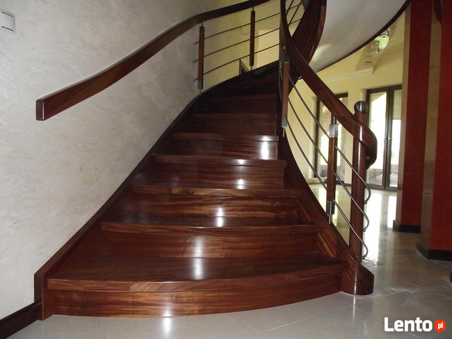 Schody gięte, kręcone, podłogi drewniane, Warszawa