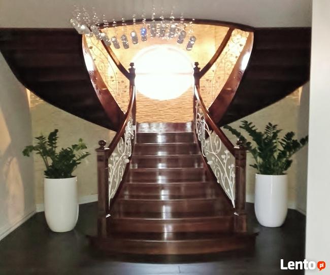 Schody gięte, kręcone, podłogi drewniane, Warszawa