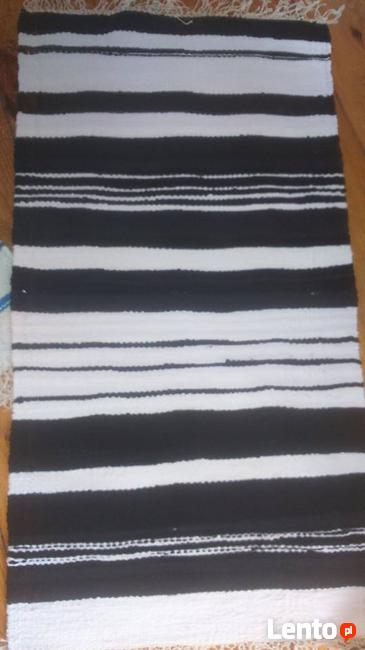 Rękodzieło; chodniczki tkane ręcznie