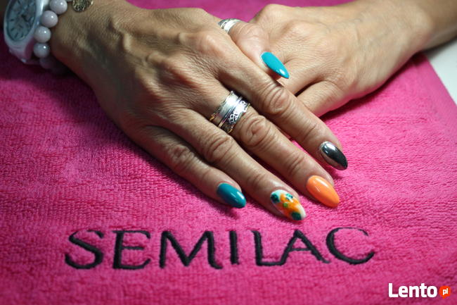 Salon Paznokci BEA Piotrków, ul. Wojska Polskiego nr 99.