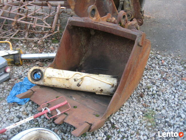 Łyżka do koparki - kilka sztuk.