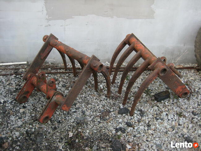 Łyżka do koparki - kilka sztuk.