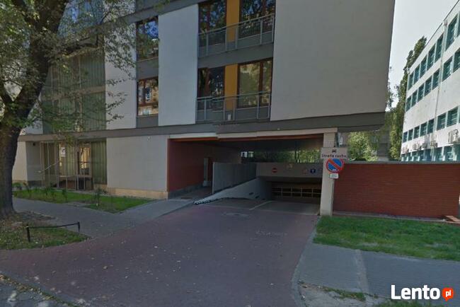 Parking lotnisko Chopina - pod budynkiem, monitoring, ogrzew