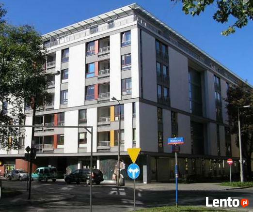 Parking lotnisko Chopina - pod budynkiem, monitoring, ogrzew