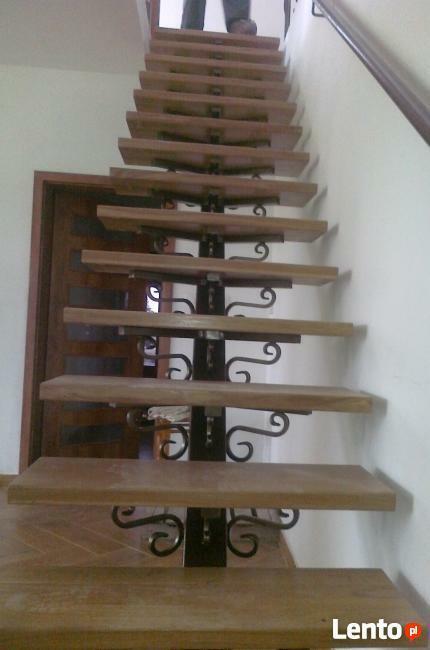 Schody wewnetrzne/zewnętrzne