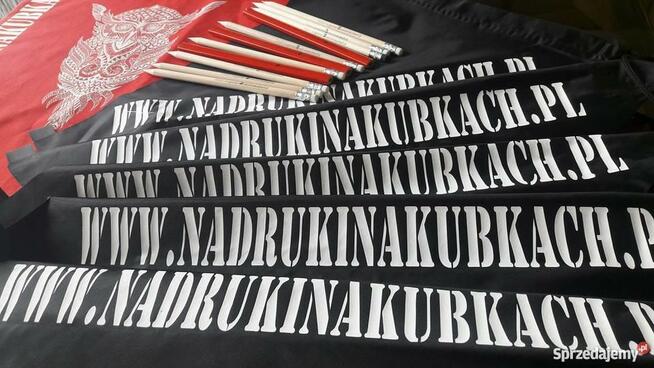 Wycinanie napisów, cięcie ploterem kształtów logo reklama