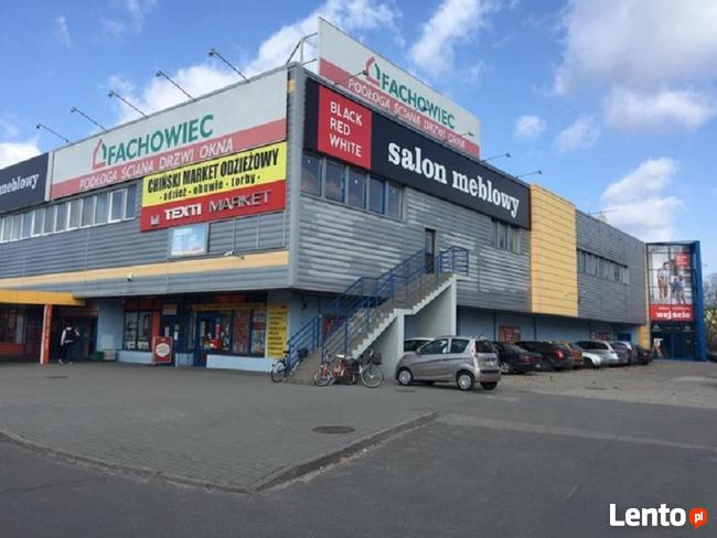 Budynek handlowy w Bełchatowie na sprzedaż BEZPOŚREDNIO!